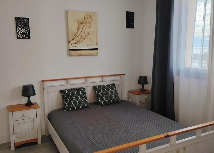 3 Pieces Front De דירה לה ברקרה